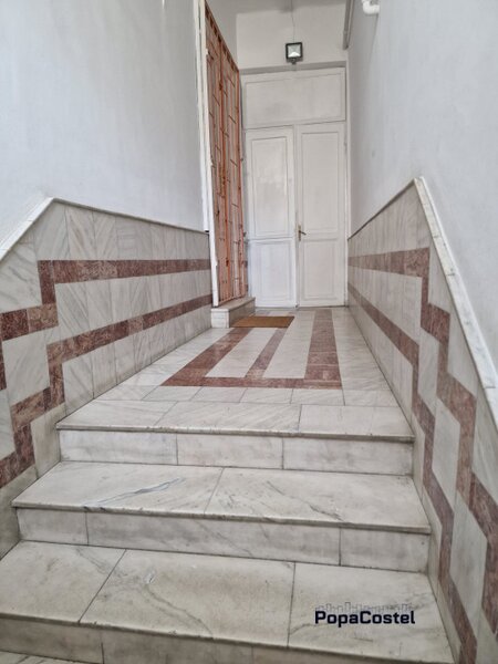 Primaria Capitalei, Brezoianu, 2 camere et.1 nemobilat, 69 mp, centrala proprie.